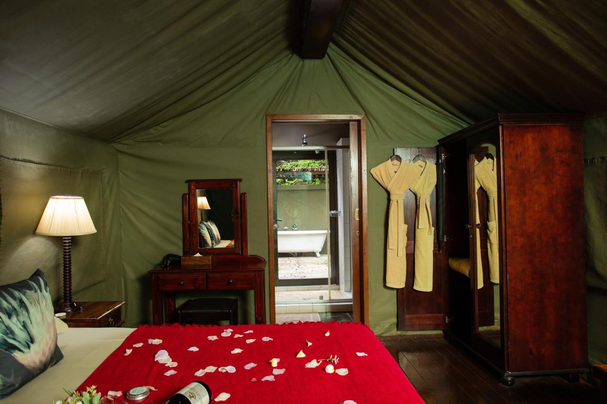 Falaza Game Park And Spa Hluhluwe Extérieur photo
