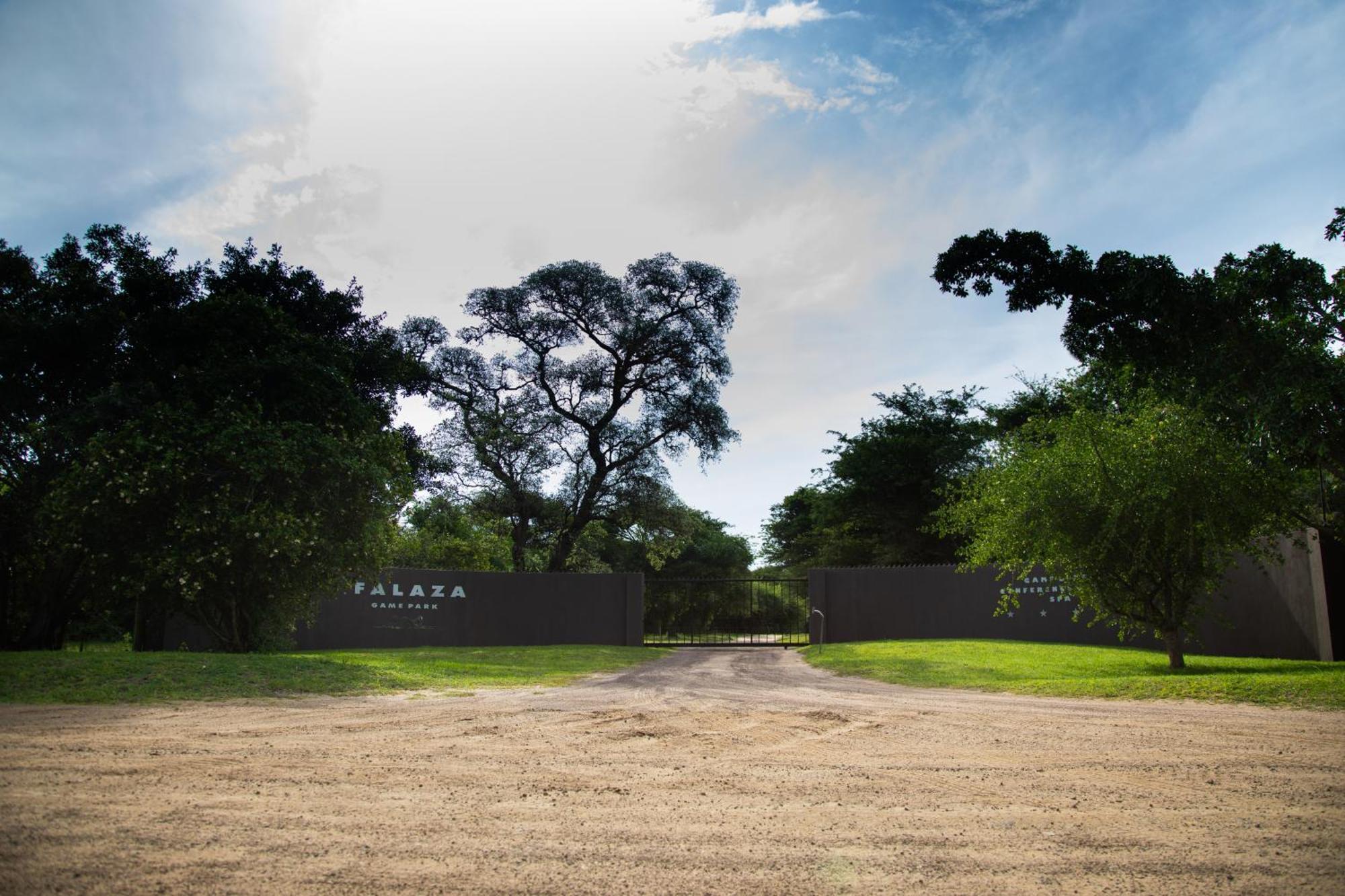 Falaza Game Park And Spa Hluhluwe Extérieur photo