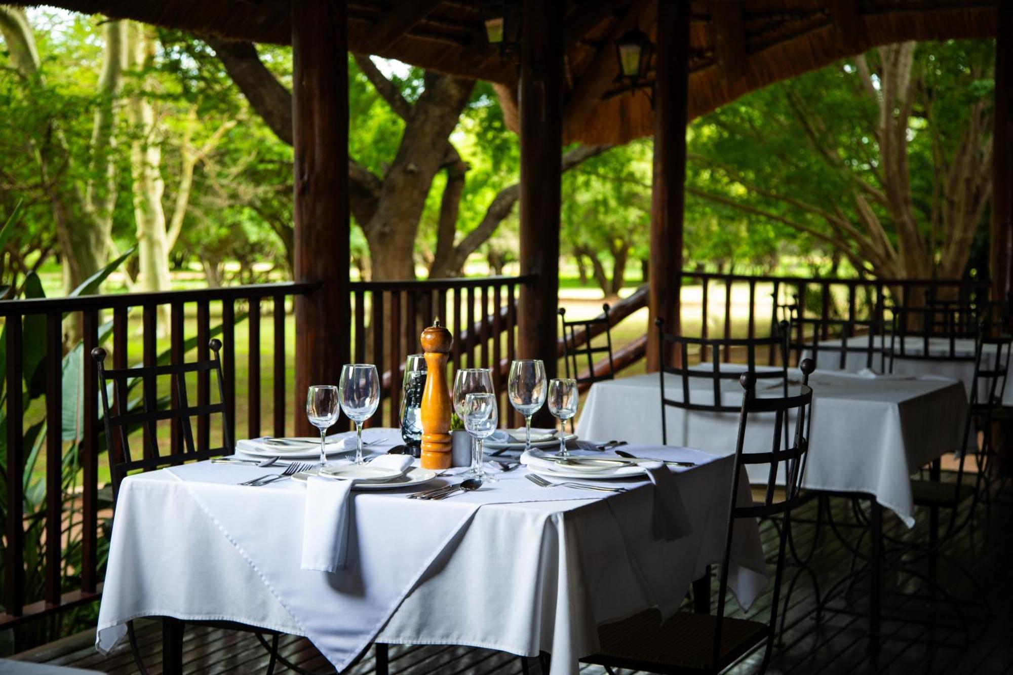 Falaza Game Park And Spa Hluhluwe Extérieur photo